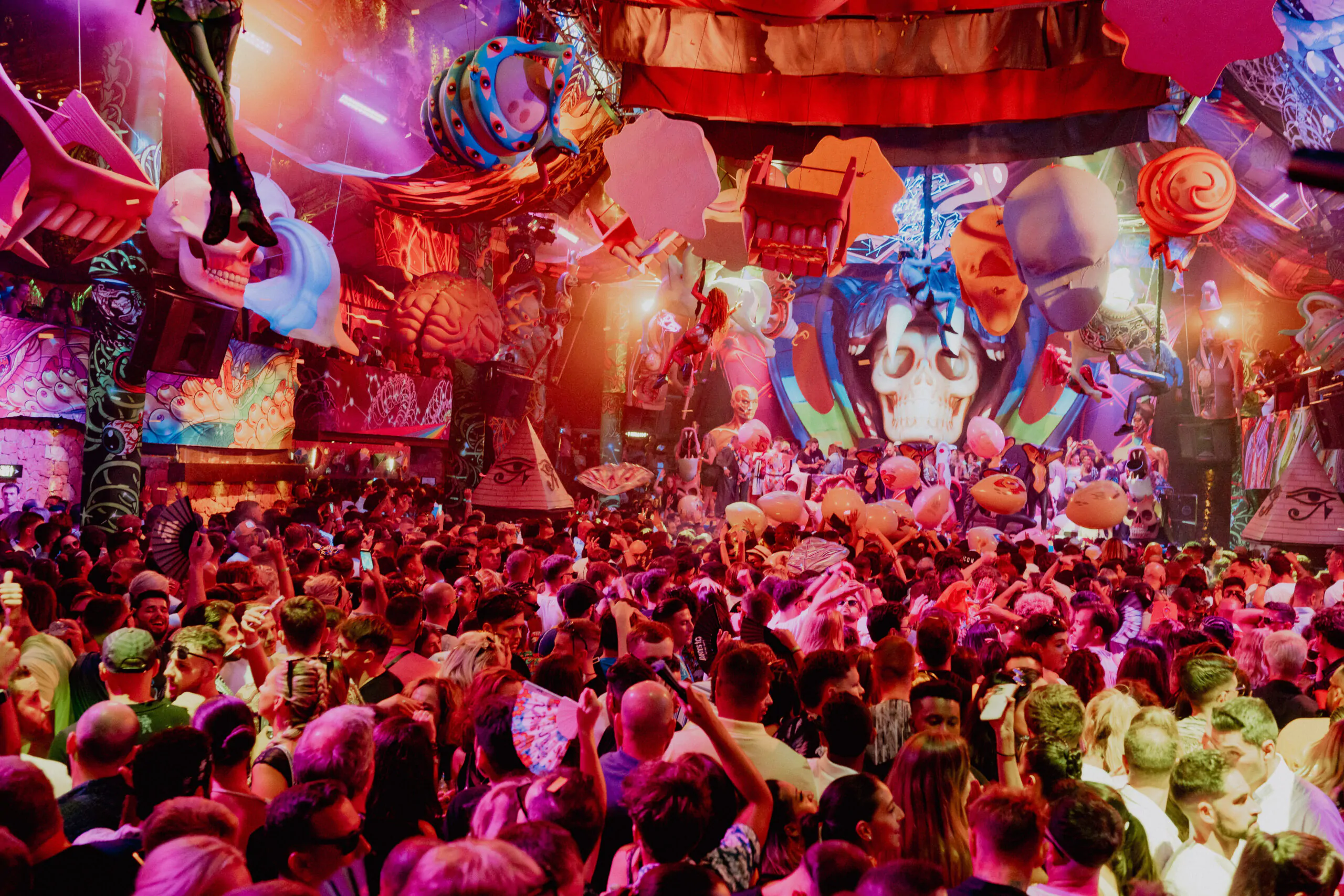 elrow: Dance with the Serpent tickets in Chicago at Radius on Sat, Dec 16,  2023 - 9:00PM
